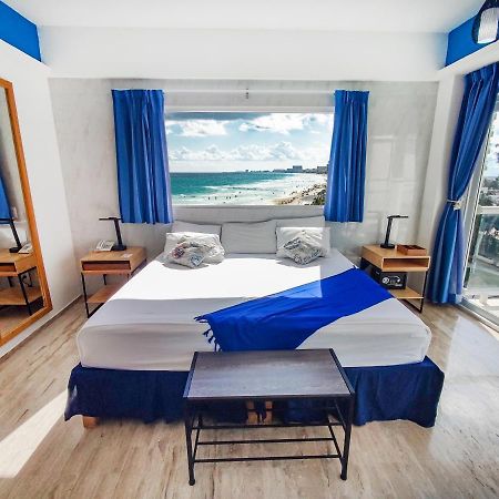 Paradise Beachfront & Nightlife Heart Cancún Zewnętrze zdjęcie